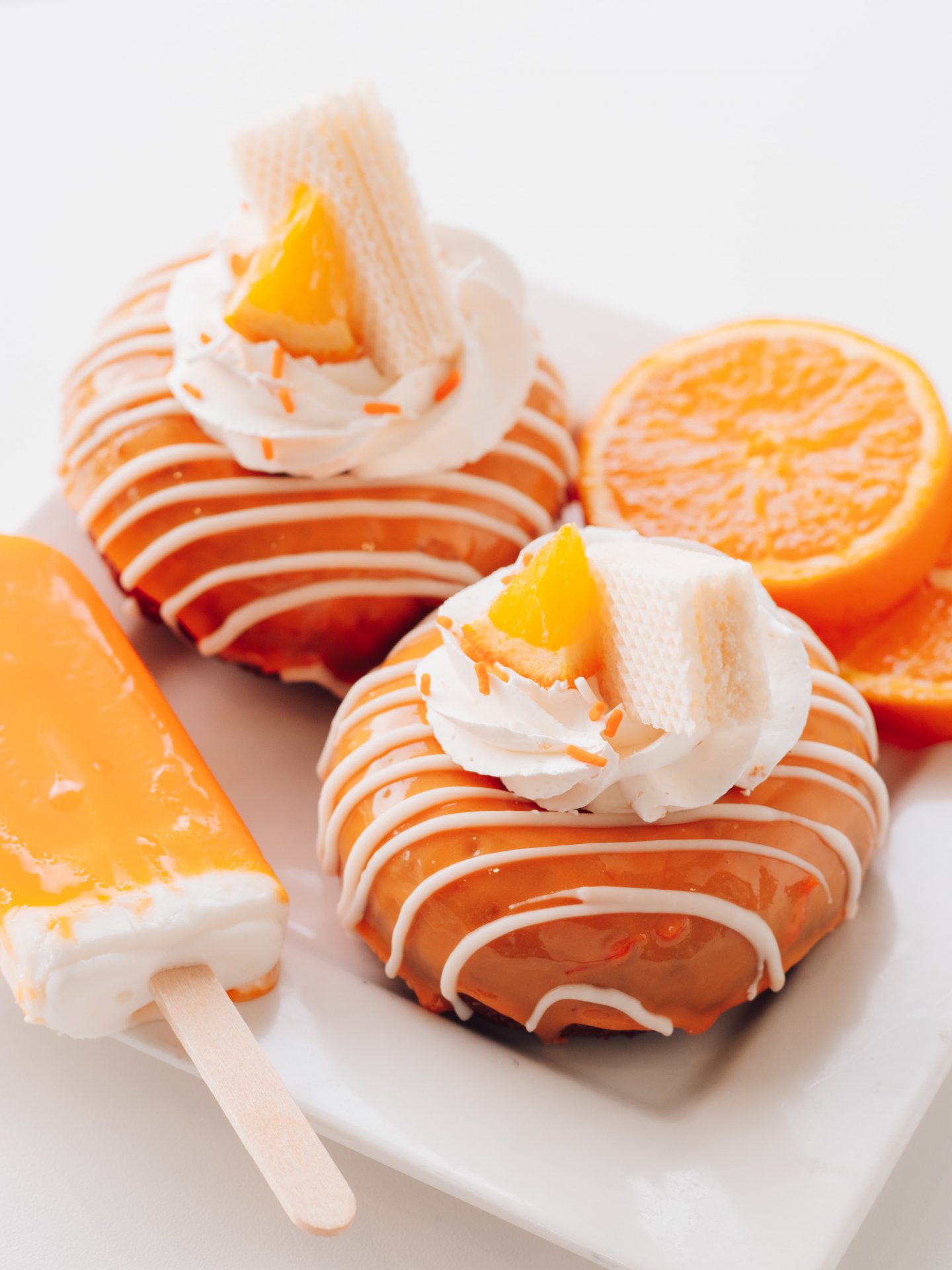 Poached peaches in sparkling wine with basil & vanilla
